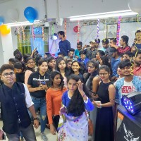 Physics by IITian Santosh Kunal in Kankarbagh, Patna