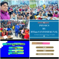 Physics by IITian Santosh Kunal in Kankarbagh, Patna